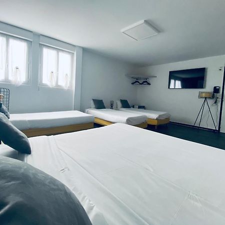 Hotel Air-Lane Saint-Léger-sous-Brienne Esterno foto
