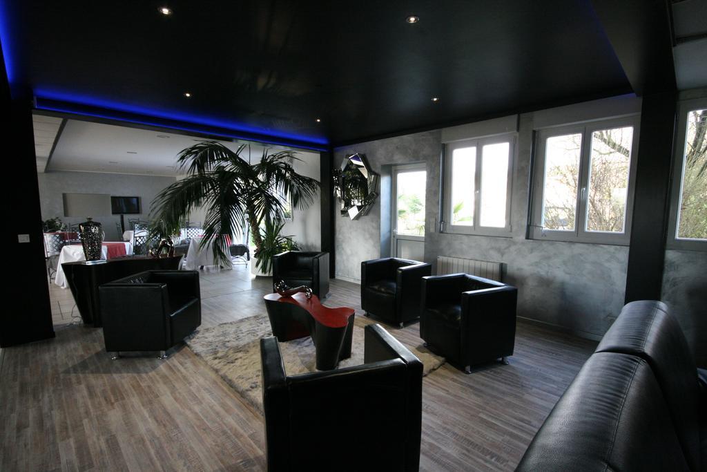 Hotel Air-Lane Saint-Léger-sous-Brienne Esterno foto