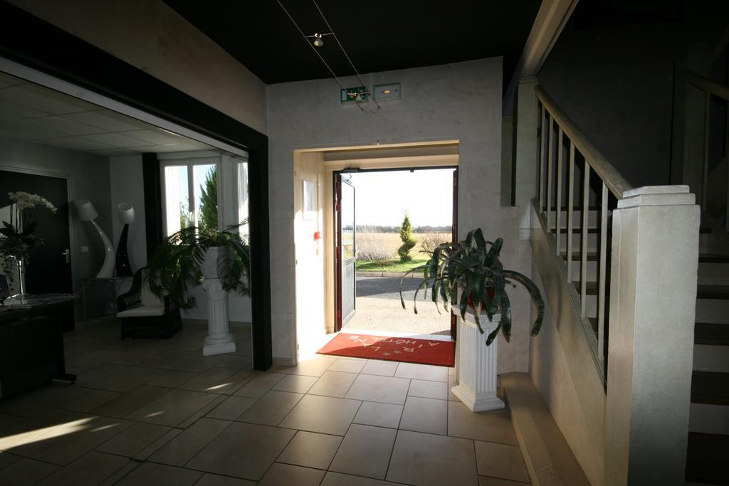 Hotel Air-Lane Saint-Léger-sous-Brienne Esterno foto